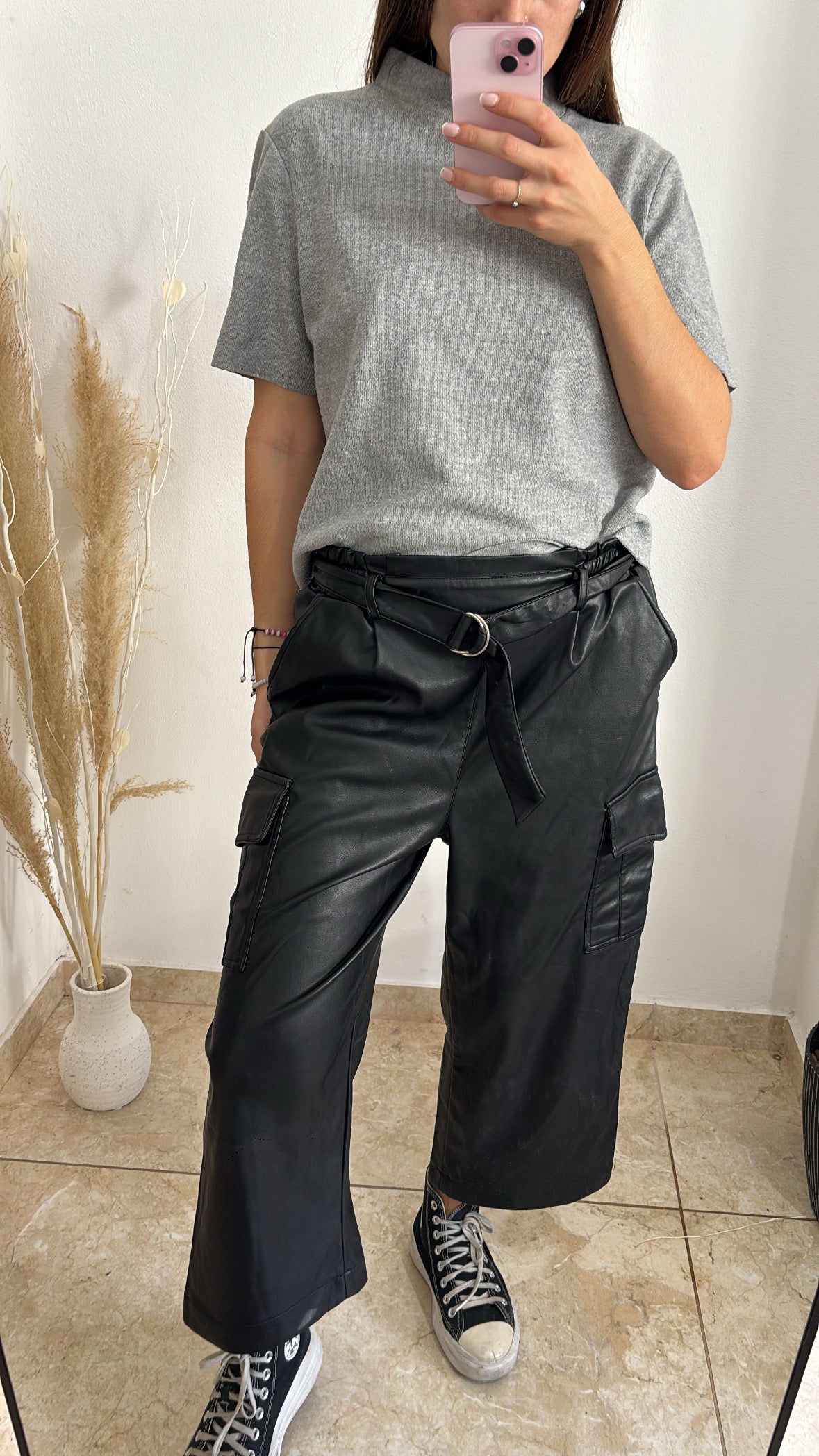 Pantalon Engomado ancho talle 42