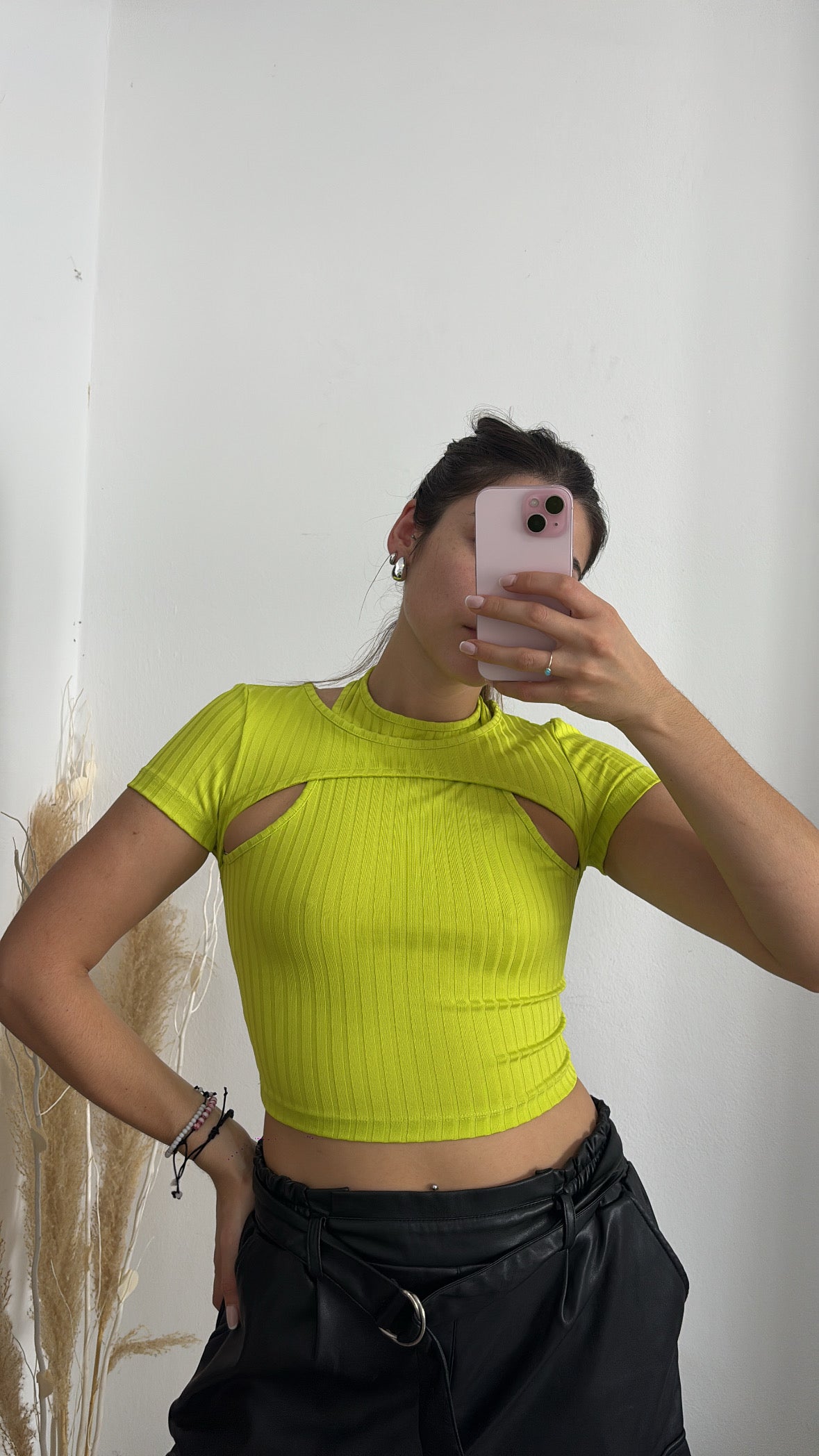 Remera fluor ZARA talle S
