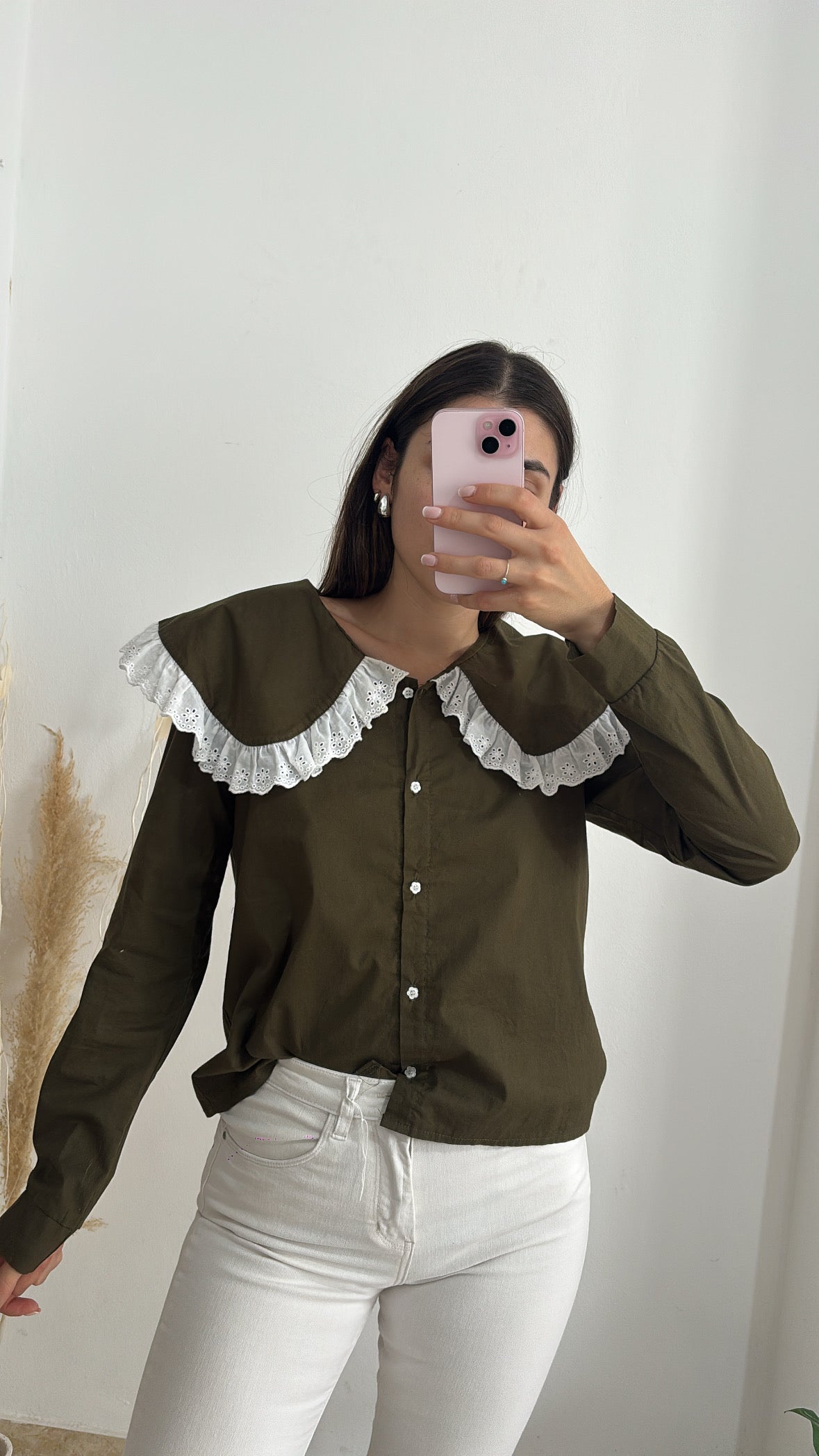Camisa verde con puntilla talle M