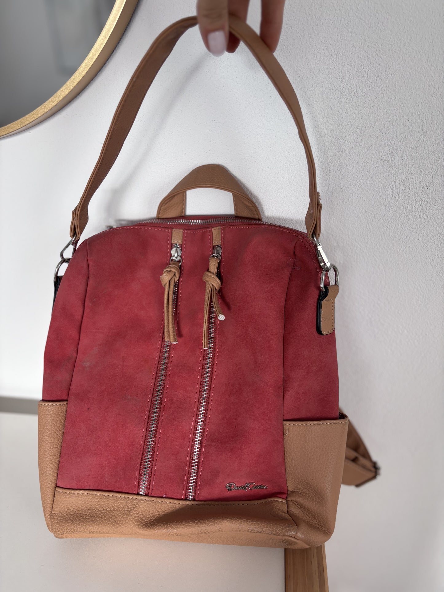 Mochi cartera roja con marron