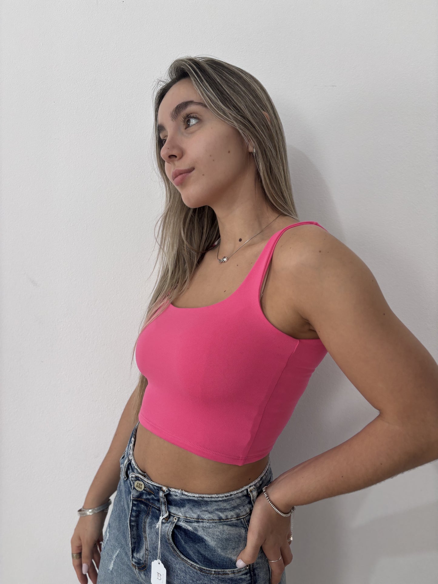 Top fucsia talle M