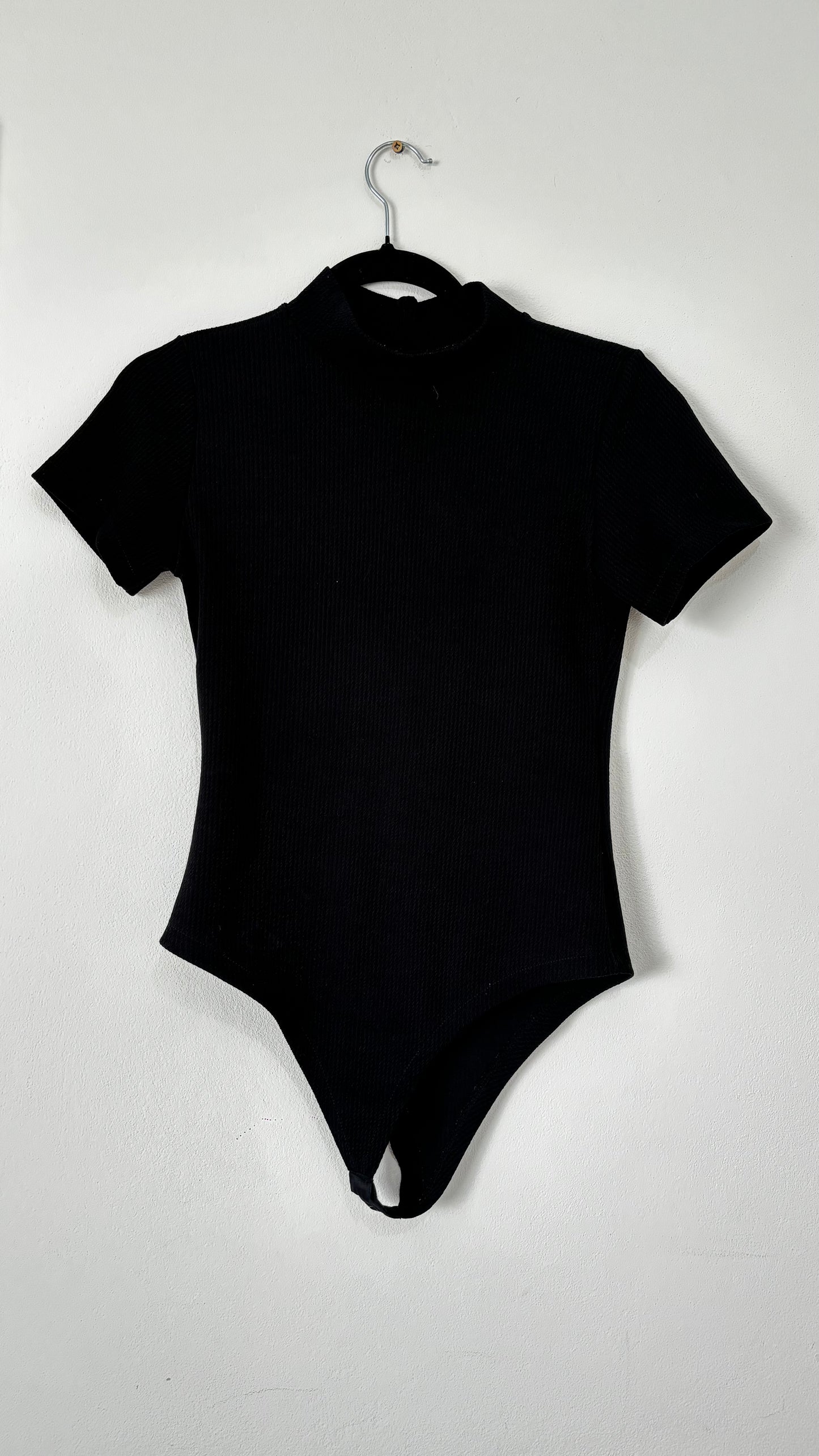 Body manga corta negro talle M