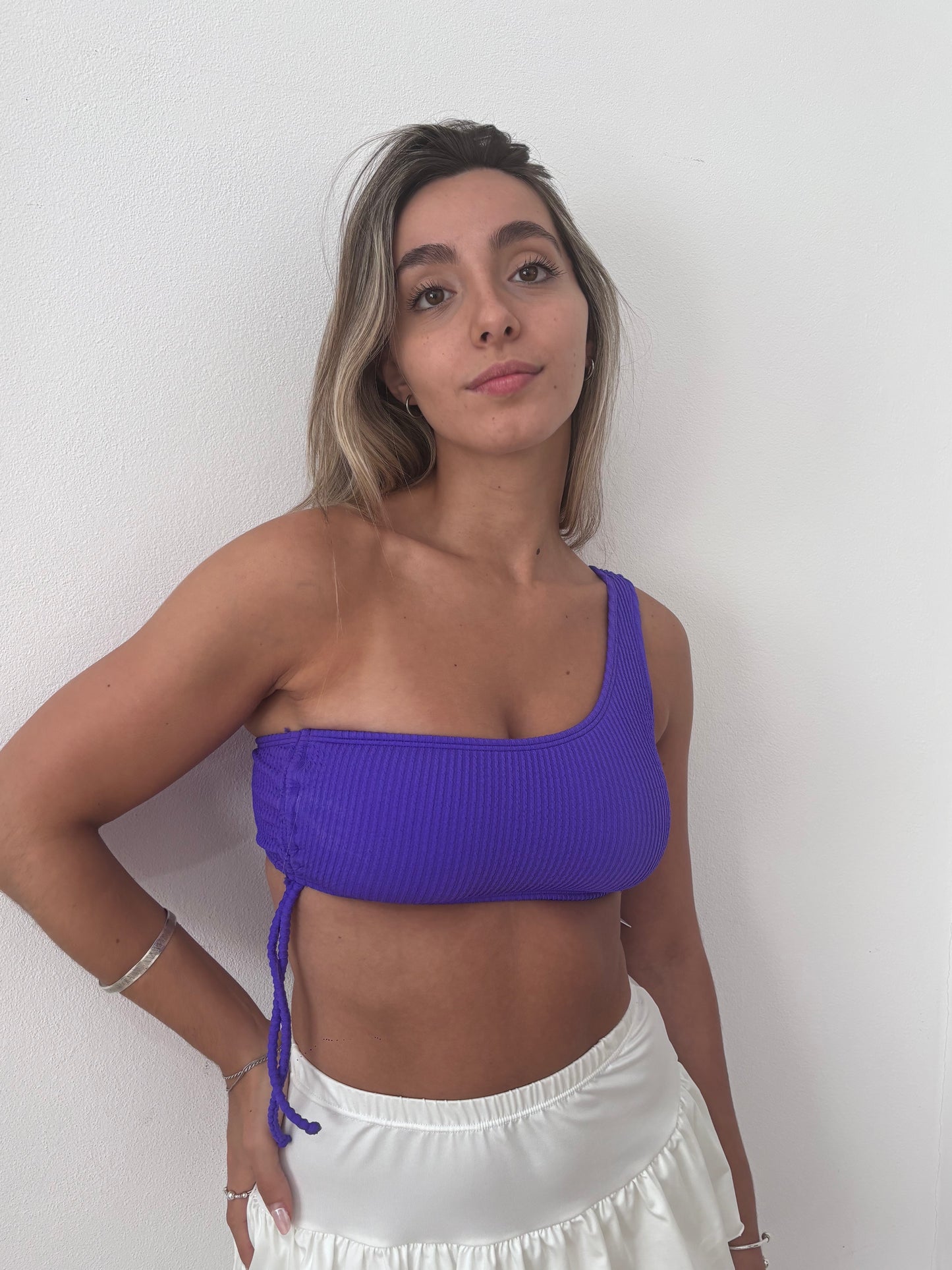 Bikini violeta NUEVOS un hombro talle XS
