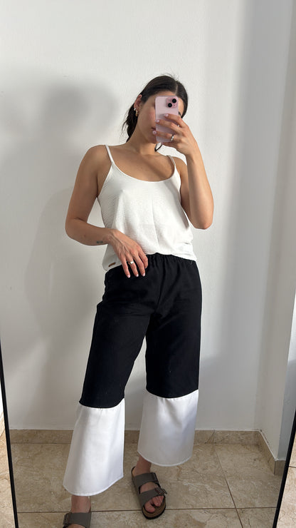 Pantalon negro y blanco MONBLACK talle M