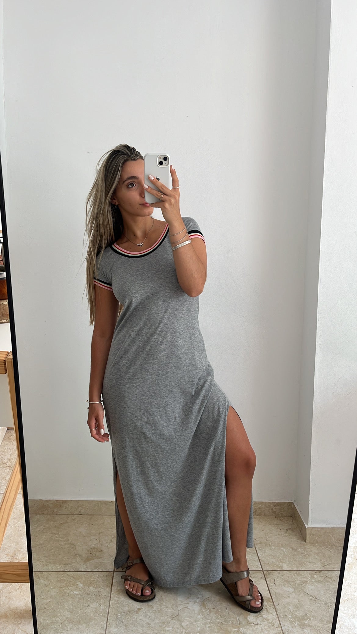 Vestido gris talle M