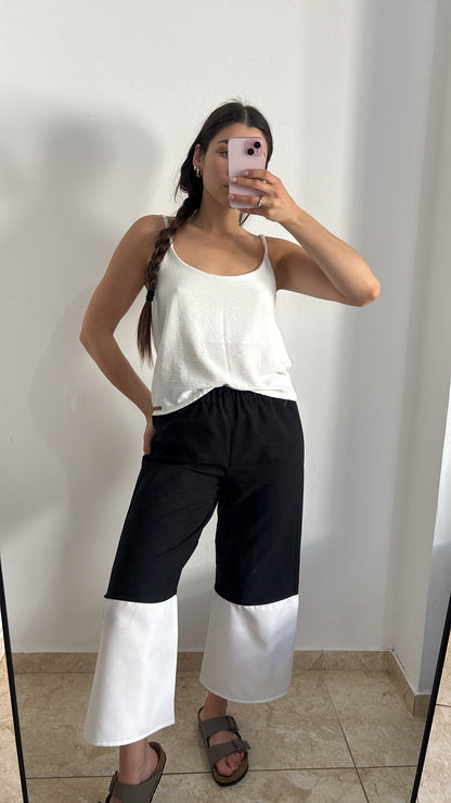 Pantalon negro y blanco MONBLACK talle M