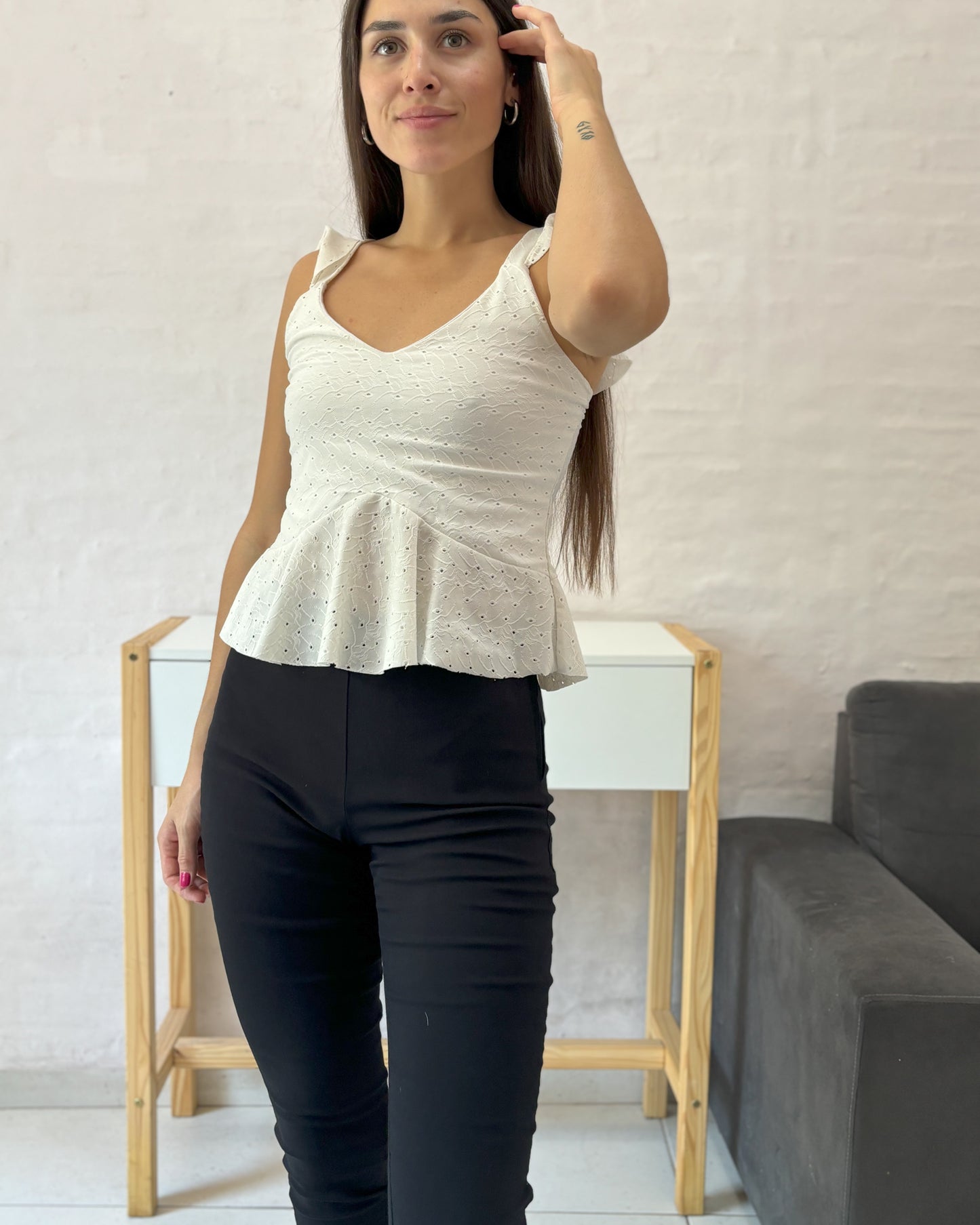 Top musculosa con volados