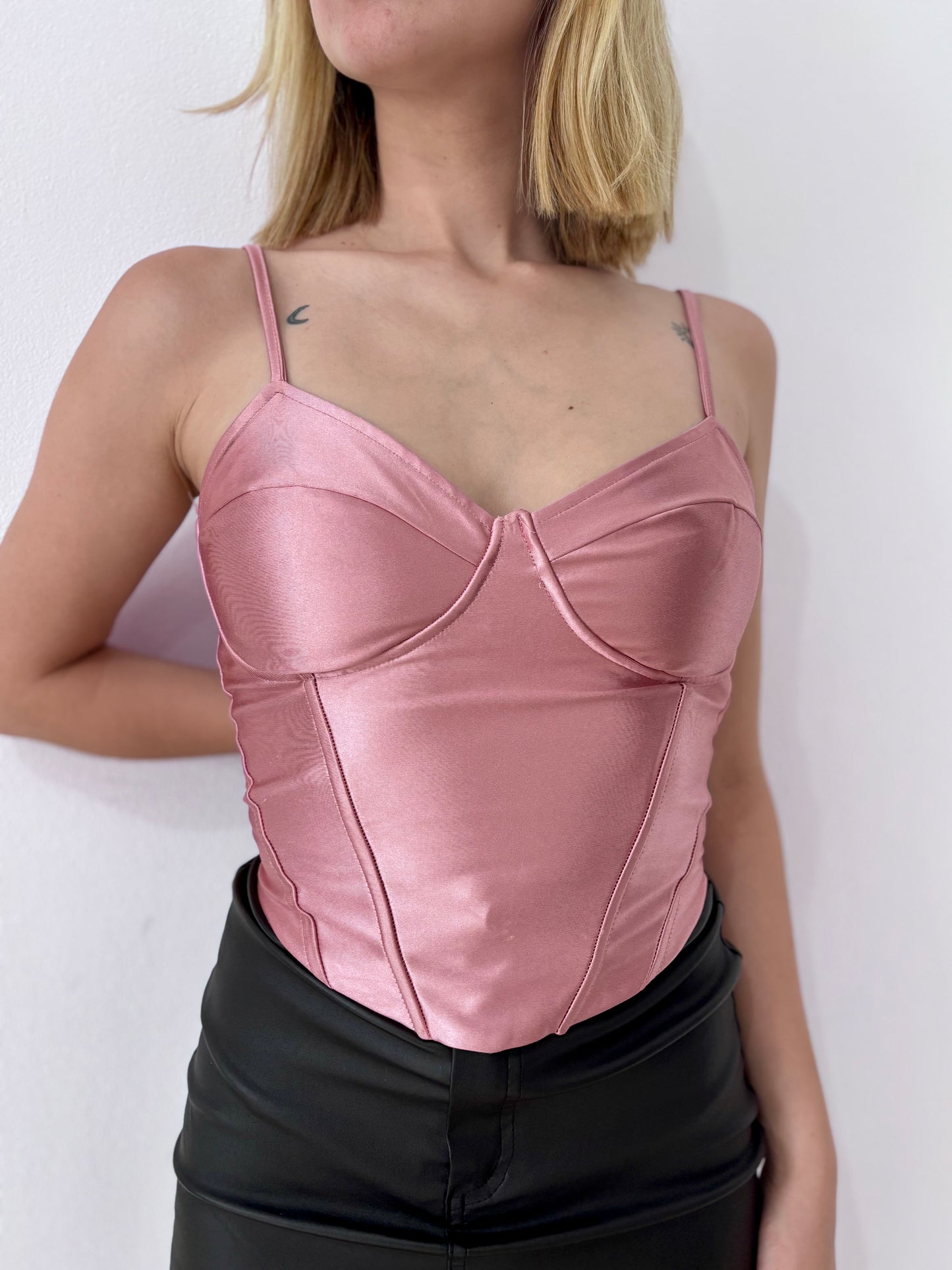 Corset rosado talle M