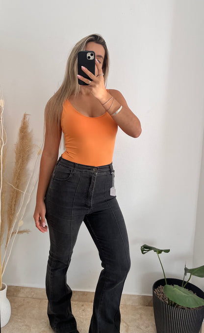 Body naranja talle M