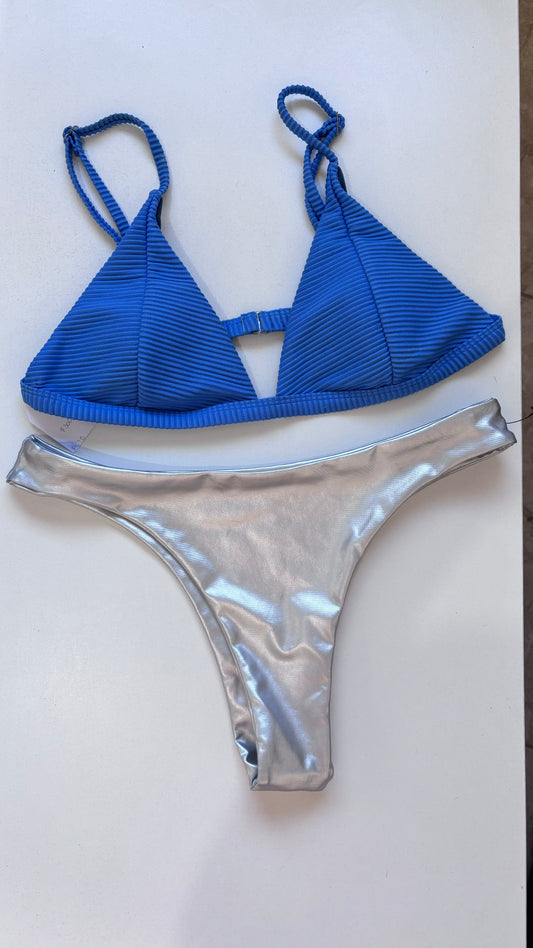 Bikini plateada NUEVA talle M